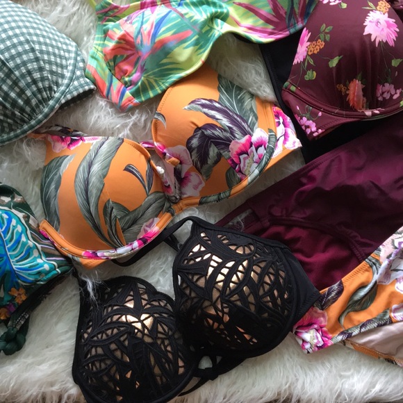 Shade & Shore | Women’s Bikini Swim Bundle - Picture 3 of 16